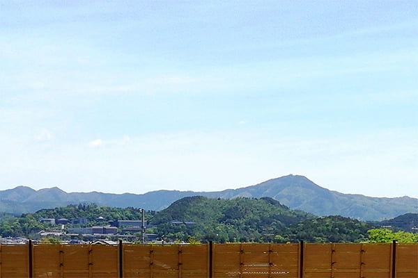 見晴らしのいい霊園